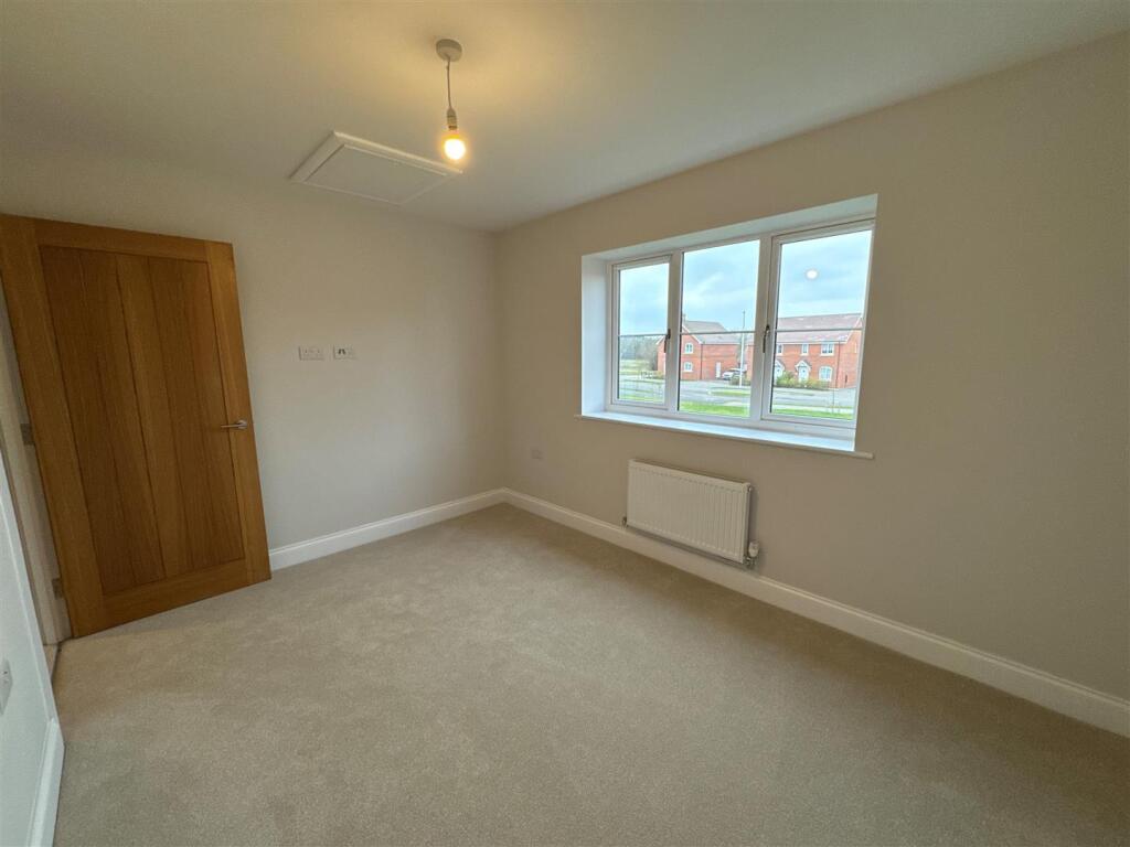 Additional property image - Bishopton Lane, Bishopton, Stratford-Upon-Avon