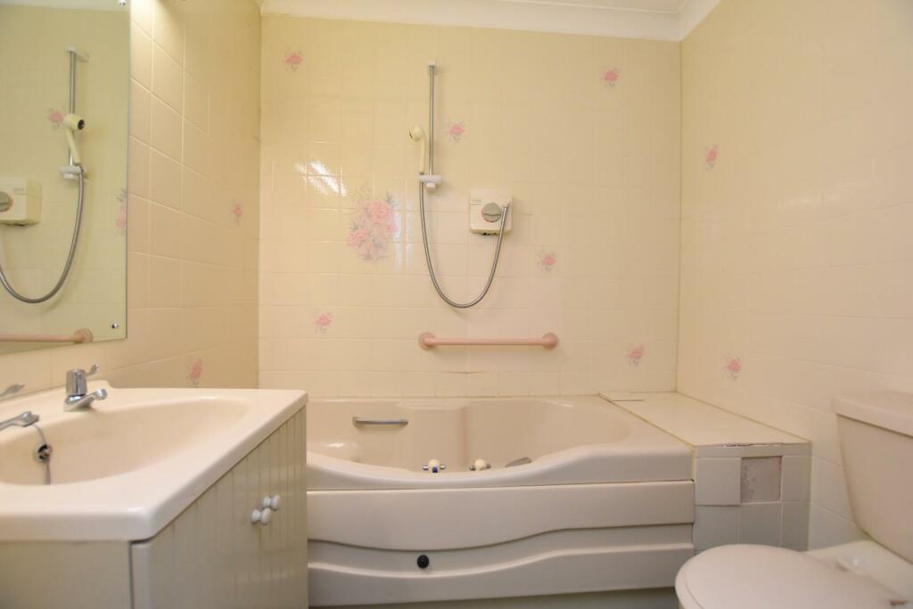 Additional property image - Stade Street, Hythe