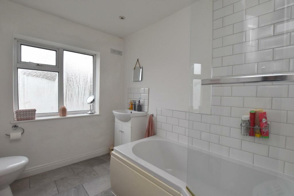 Additional property image - Risborough Lane, Folkestone