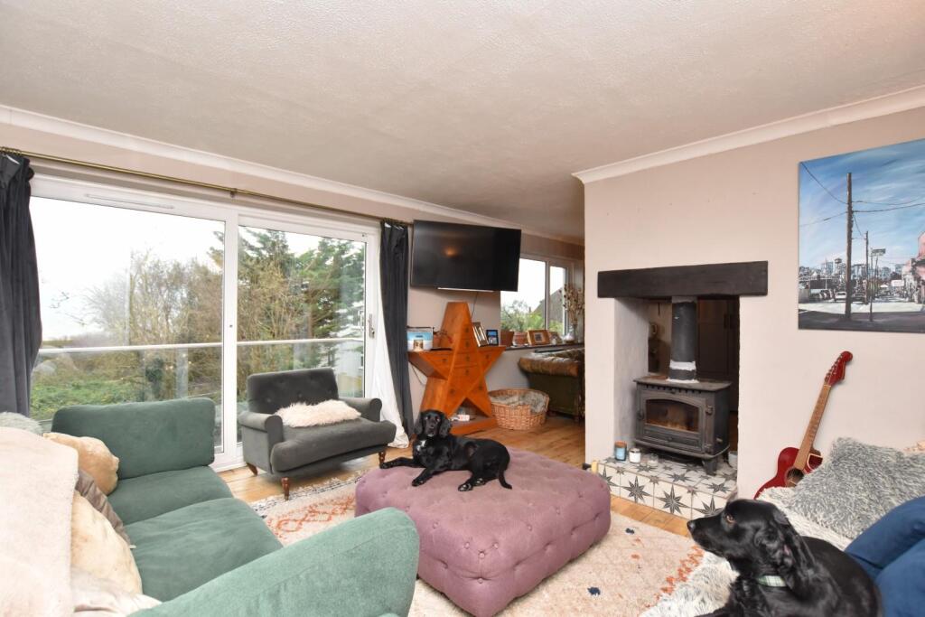 Additional property image - Naildown Close, Hythe