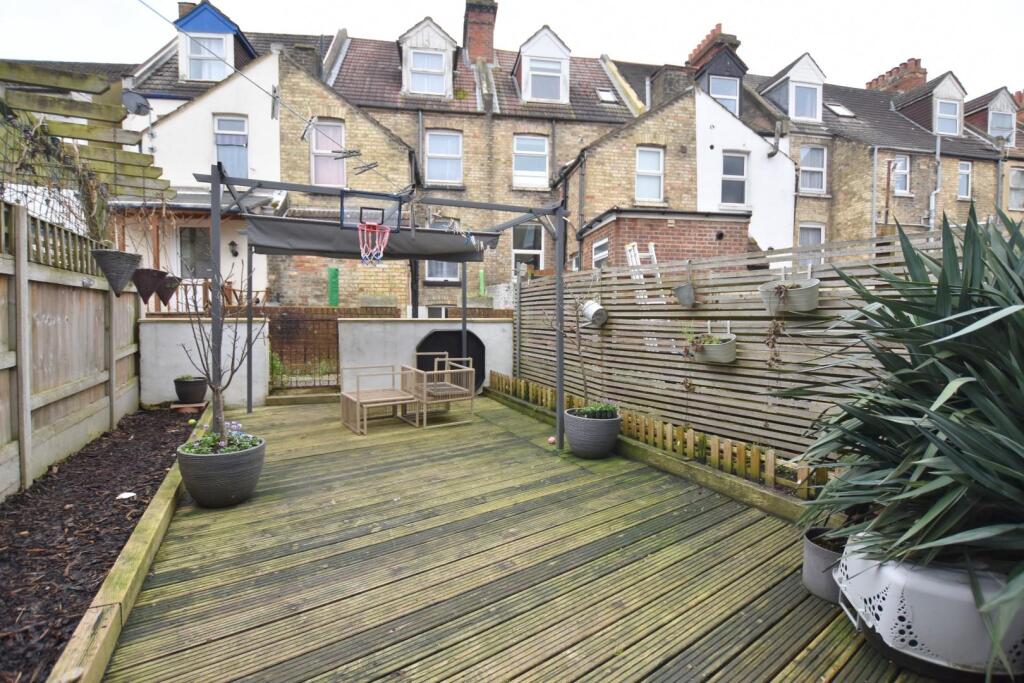 Additional property image - Pavilion Road, Folkestone