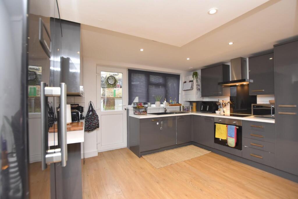 Additional property image - Pavilion Road, Folkestone