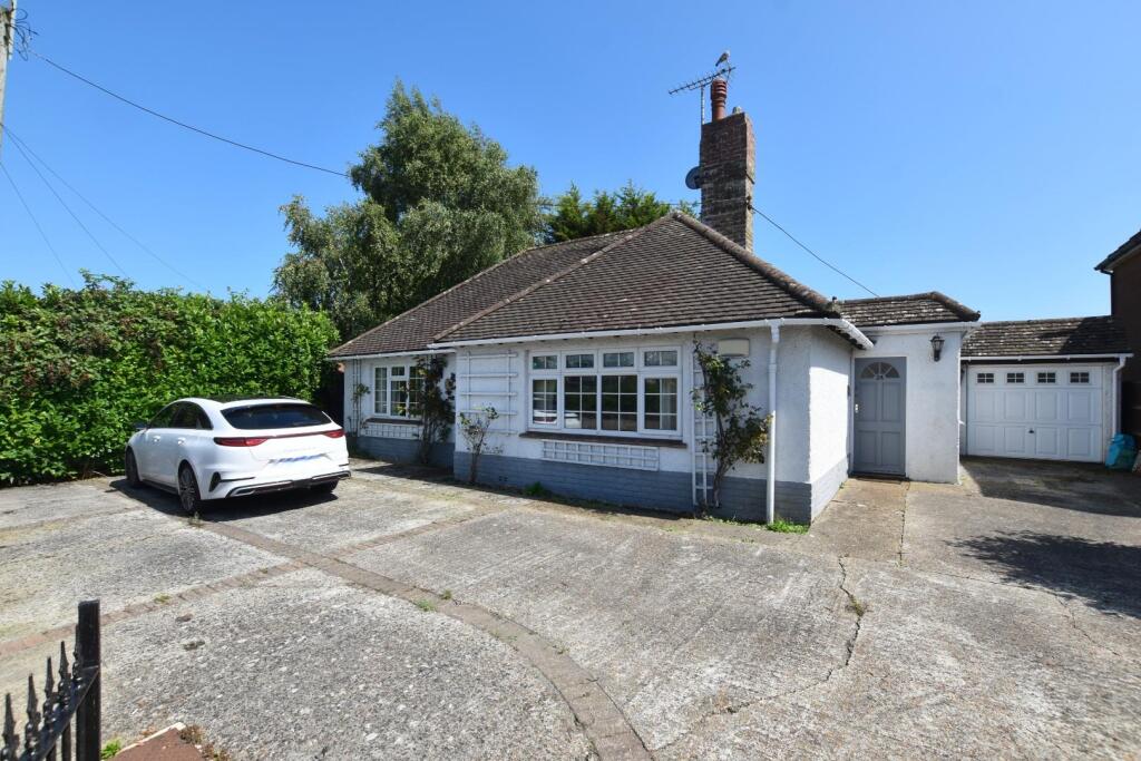 Main image of property: Hythe Road, Dymchurch