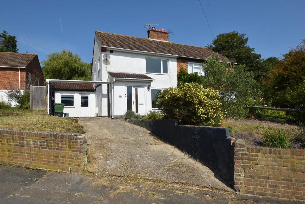 Main image of property: Hampton Vale, Hythe