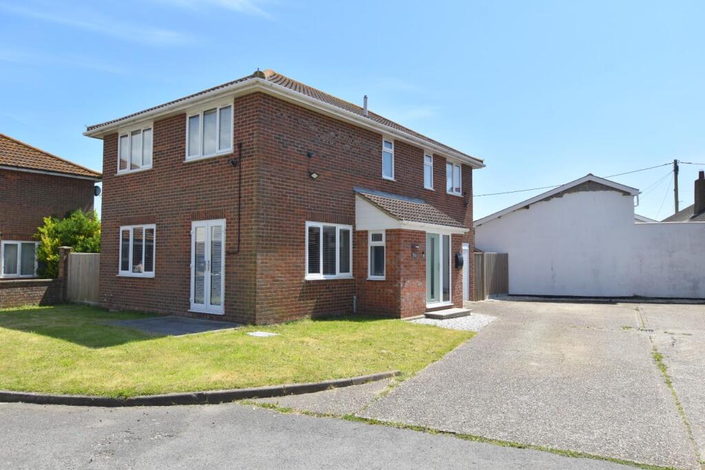 4 bedroom detached house