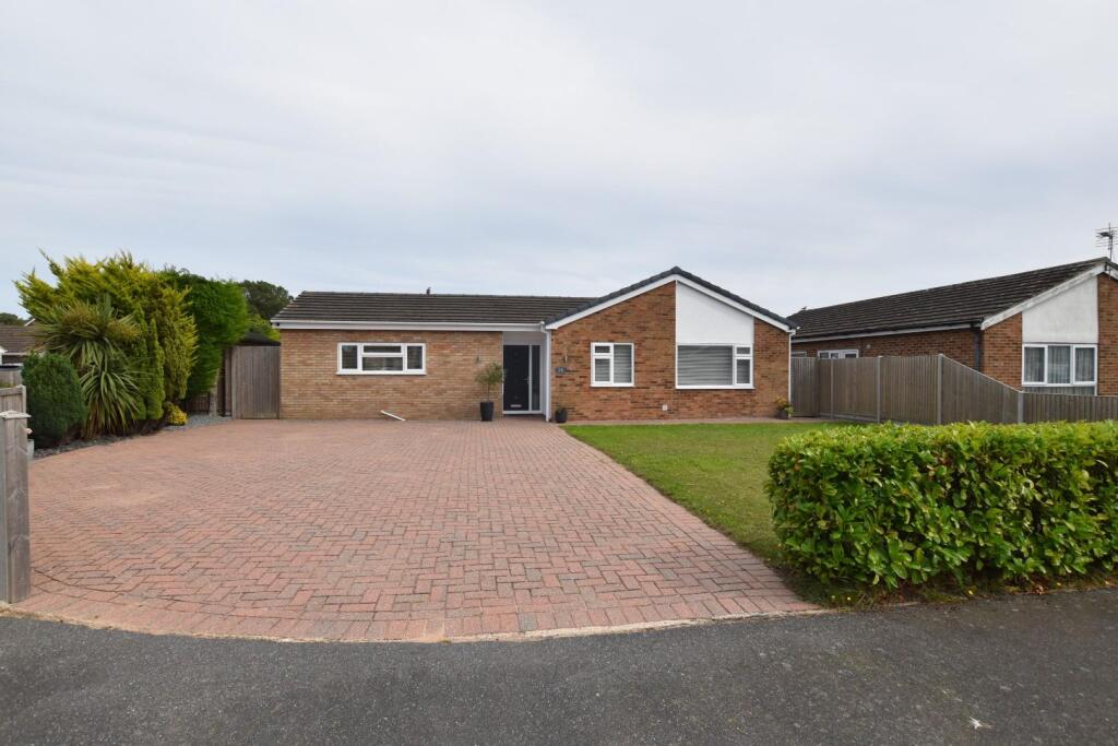 Main image of property: The Fairway, Littlestone