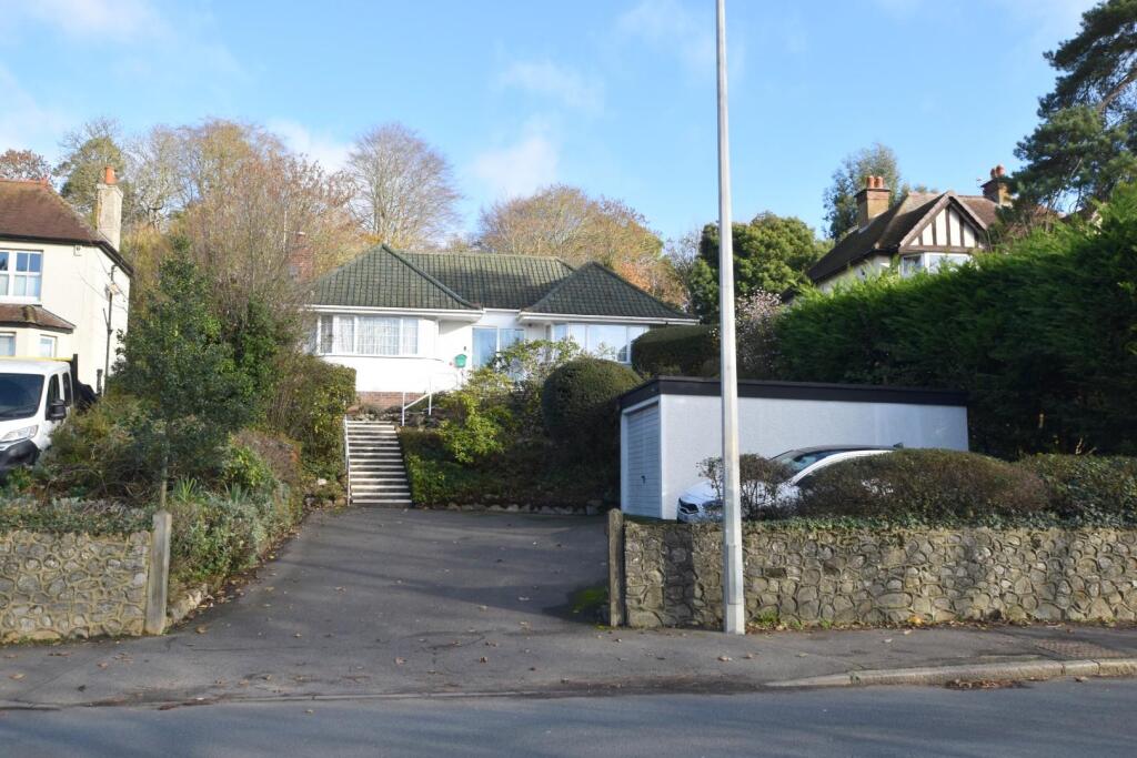 Main image of property: London Road, Hythe