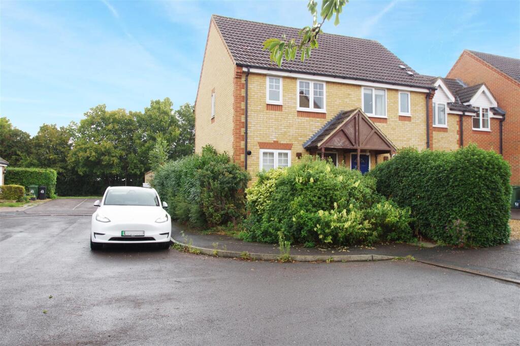 Main image of property: Evenlode Drive, Didcot