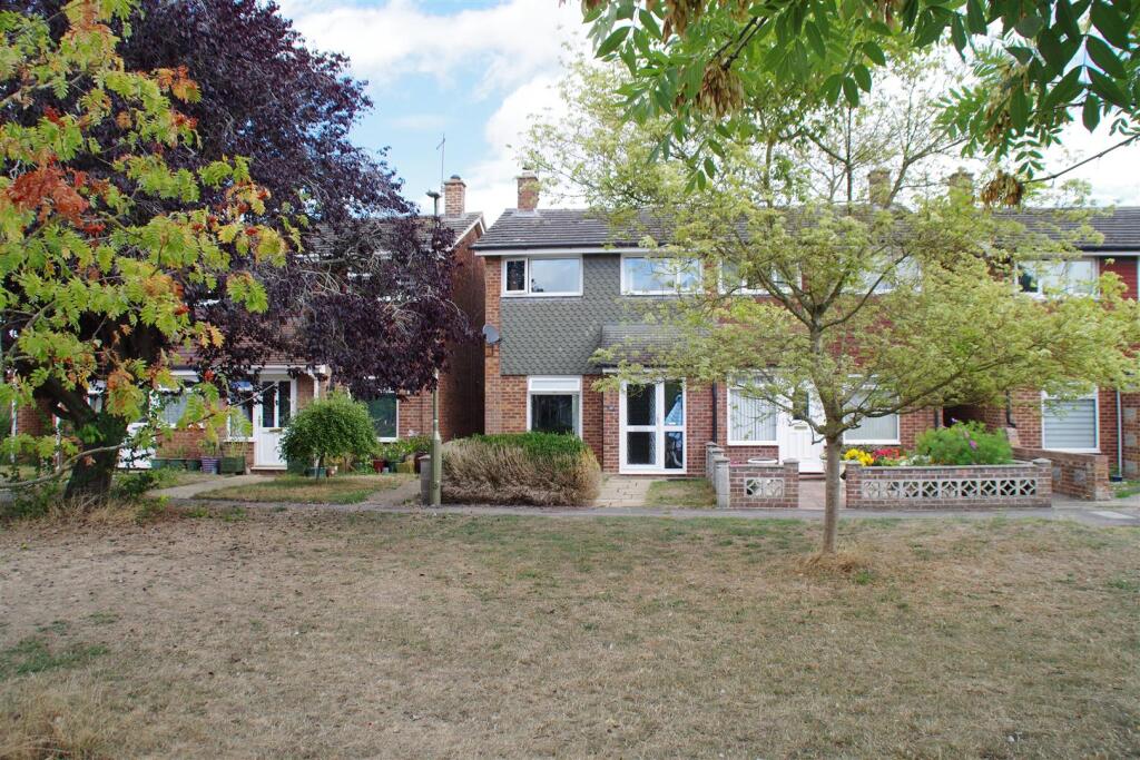 Main image of property: Queens Avenue, Wallingford