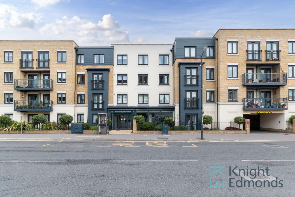 Main image of property: King Street, Kings Lodge, ME14