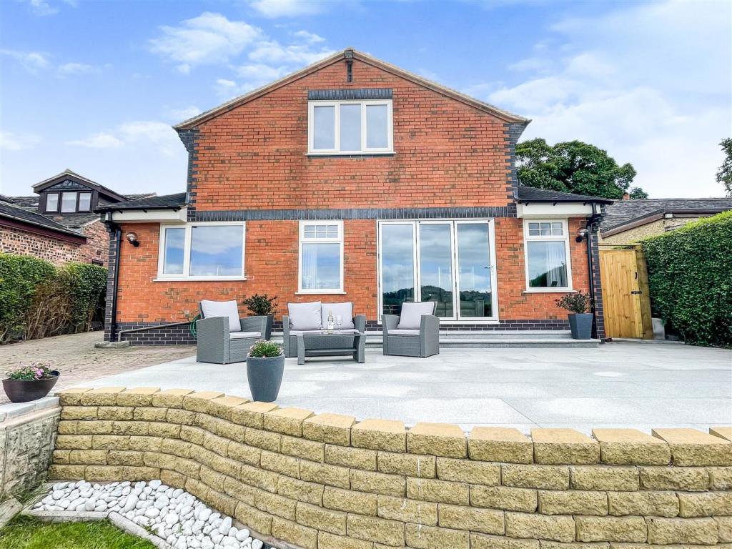 3 bedroom detached bungalow for sale in Stanley Road, Stockton Brook, ST9 9LL, ST9