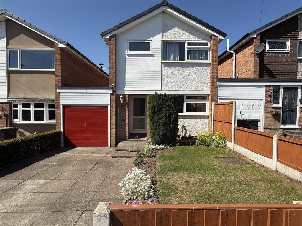 Main image of property: Wallbridge Close, Leek, Staffordshire, ST13 8HZ