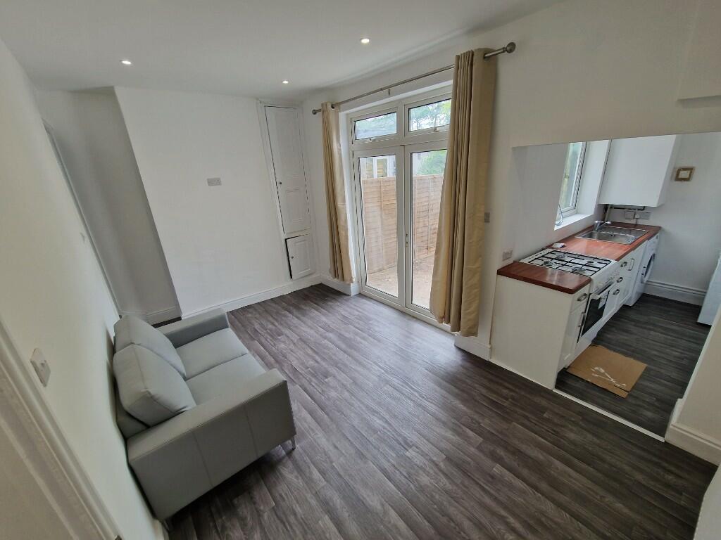 Additional property image - 169 Metchley Lane, Birmingham, B17 0JL