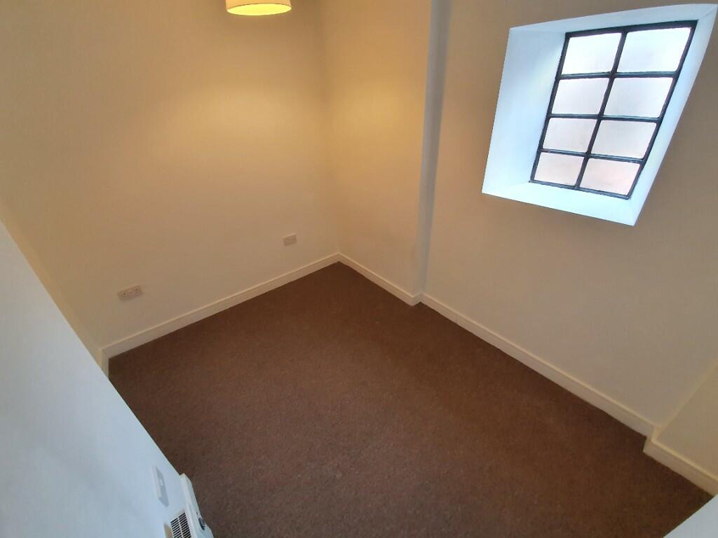 Additional property image - F4 15 Caroline Street, Birmingham, B3 1TR