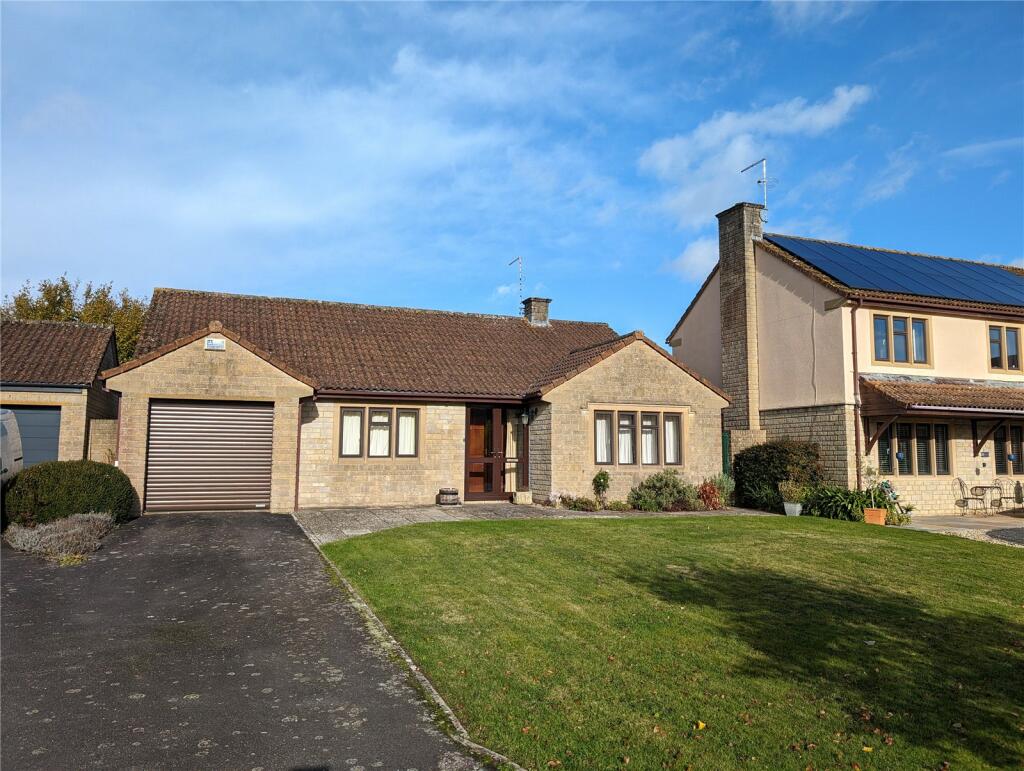 3 bedroom bungalow for sale in Brookside, West Coker, Yeovil, Somerset