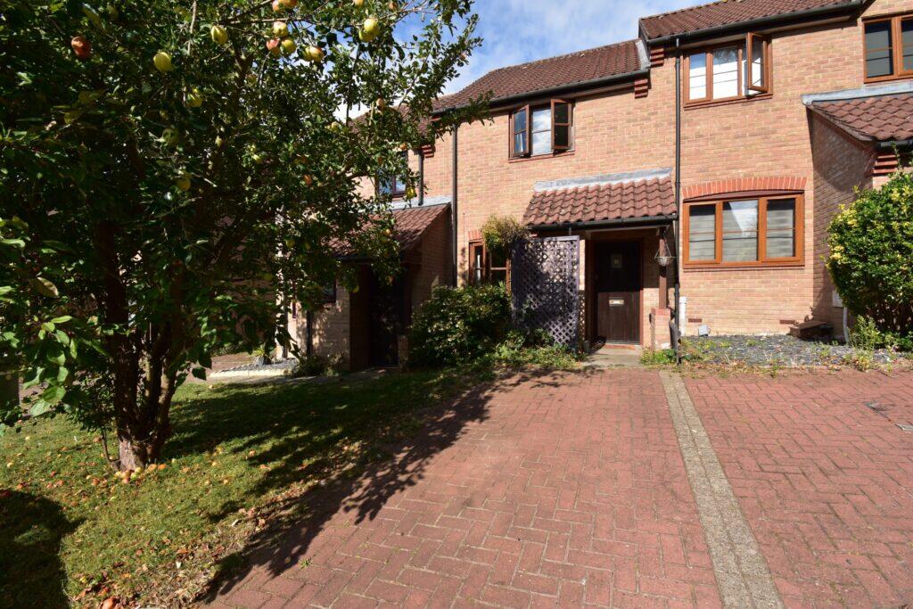 Main image of property: Airedale Close, Norwich, NR3 2DB