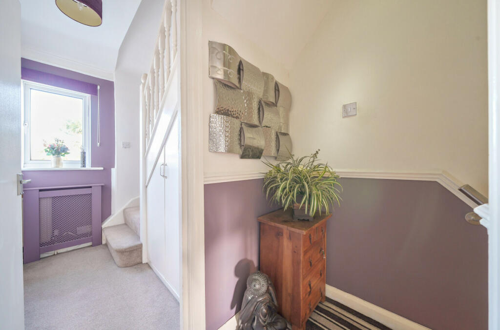 Additional property image - Fen Grove, Sidcup, DA15 8QQ