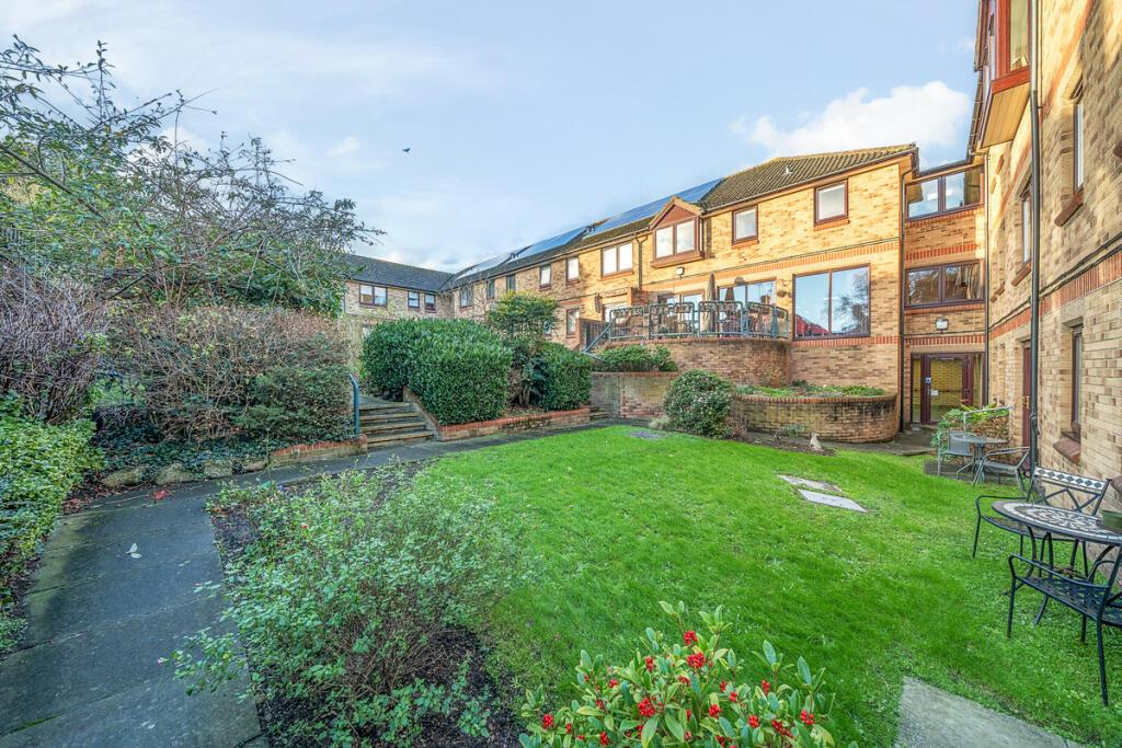 Additional property image - Mayplace Road East, Bexleyheath, DA7 6DJ