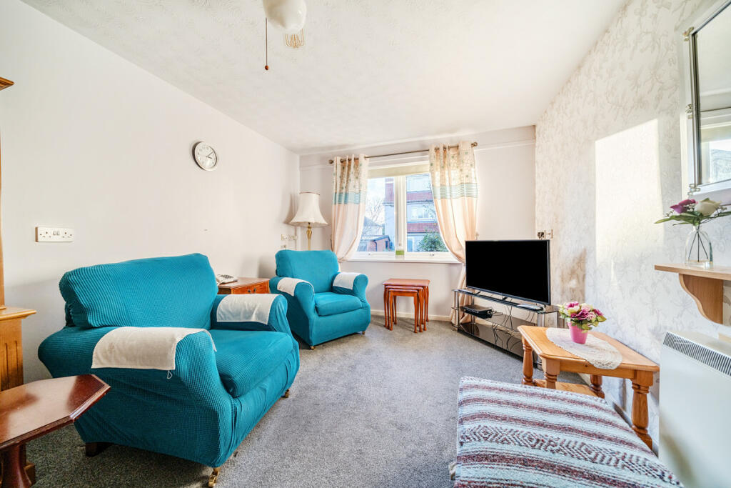 Additional property image - Mayplace Road East, Bexleyheath, DA7 6DJ