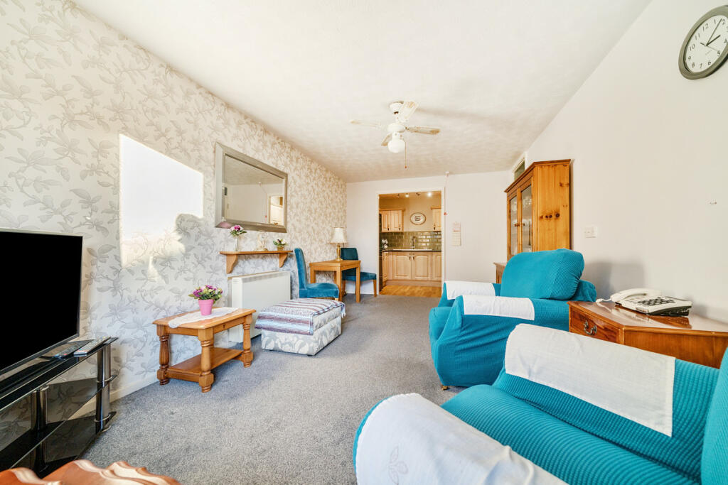 Additional property image - Mayplace Road East, Bexleyheath, DA7 6DJ