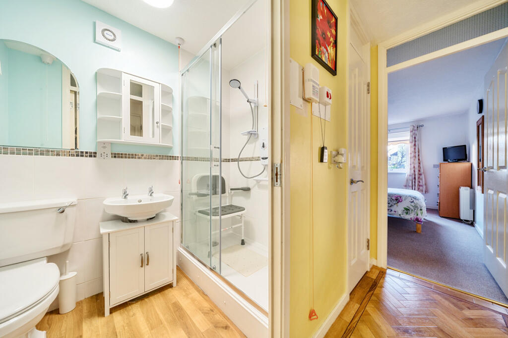 Additional property image - Mayplace Road East, Bexleyheath, DA7 6DJ