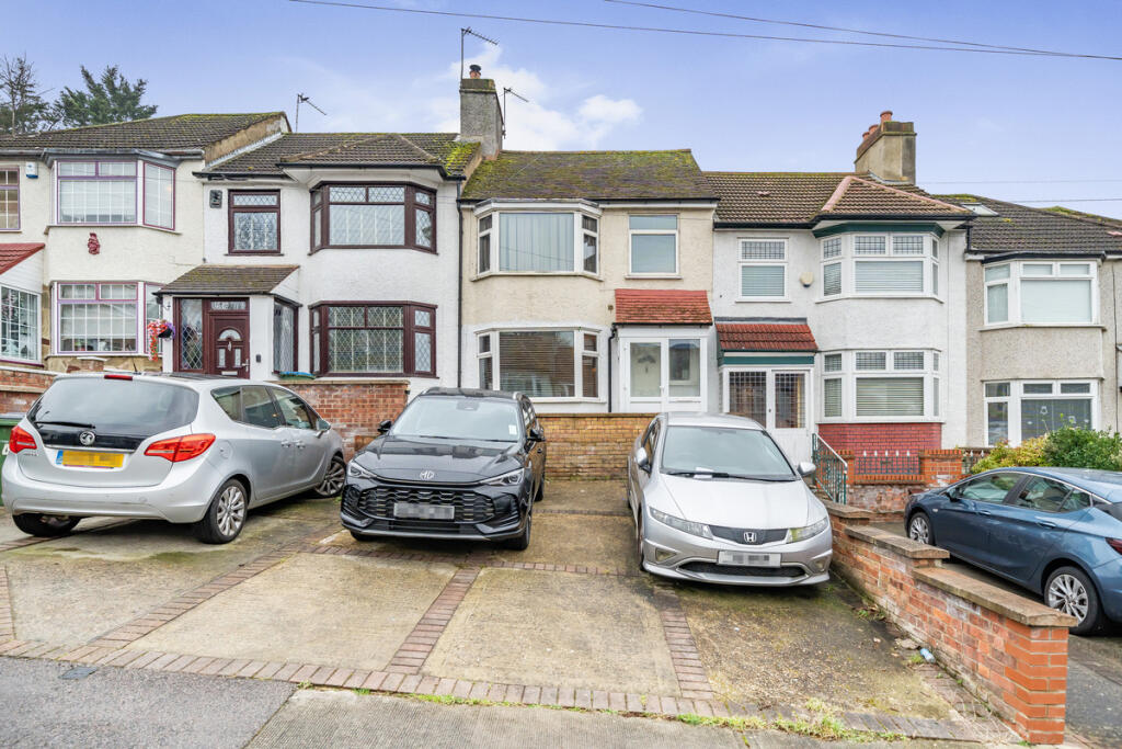 3 bedroom terraced house