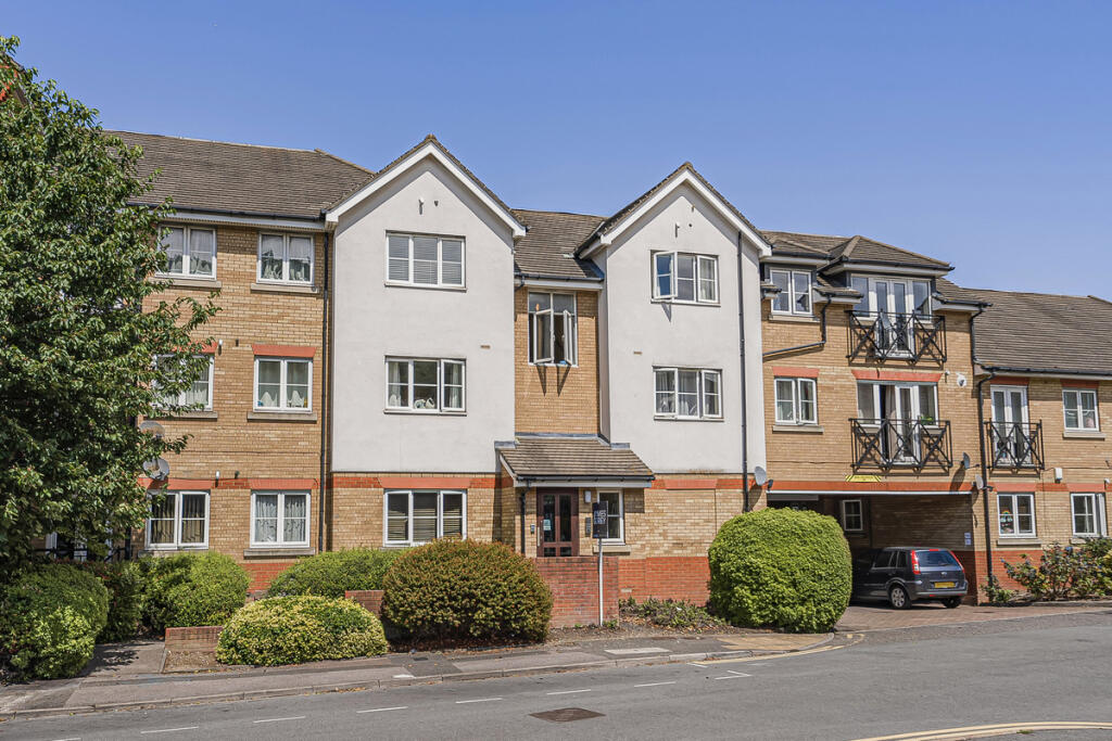 Main image of property: Charles Street, Greenhithe, DA9 9AL
