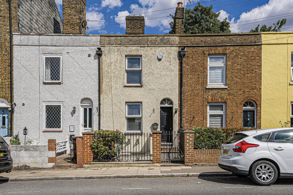 Main image of property: Mill Road, Gillingham, ME7 1HW
