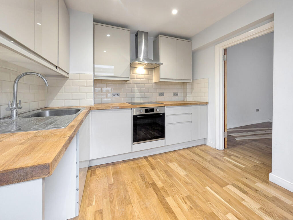 Main image of property: The Slade, Plumstead, SE18 2NB