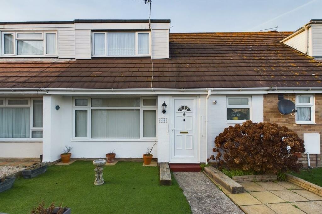 2 bedroom terraced bungalow for sale in Elbridge Crescent, Bognor Regis