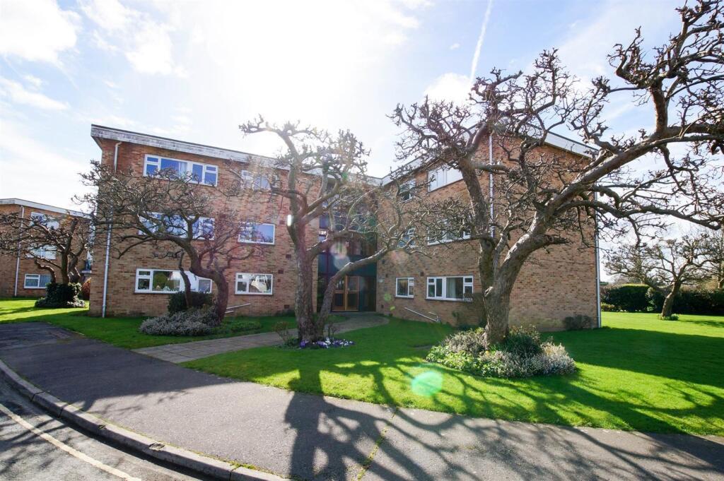 Main image of property: Hawthorn Close, Chichester