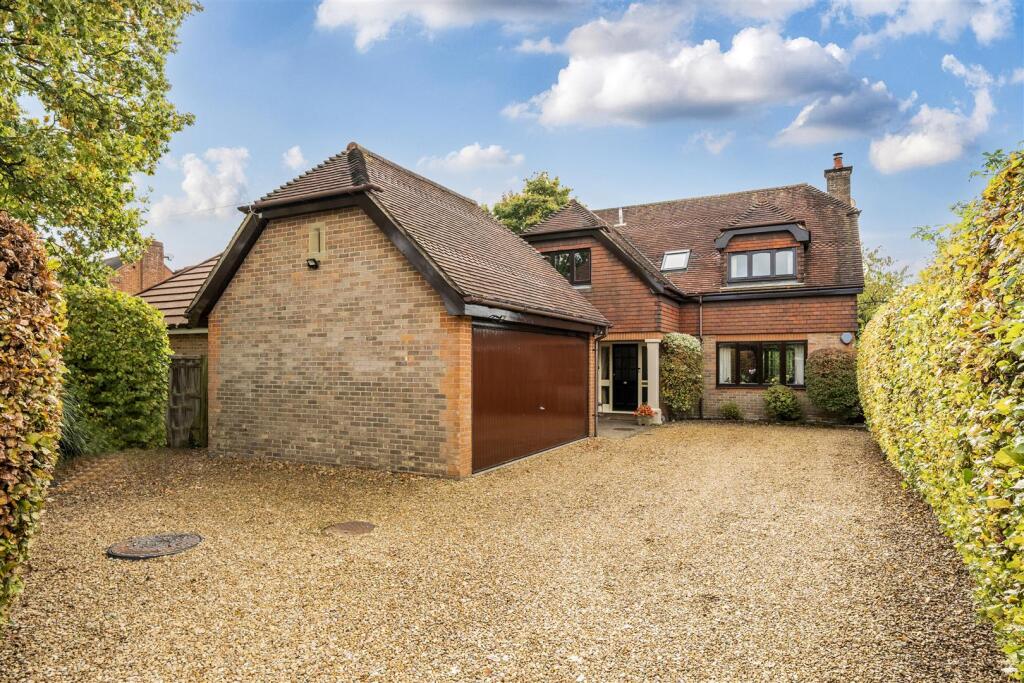 Main image of property: Swanwick Lane, Swanwick