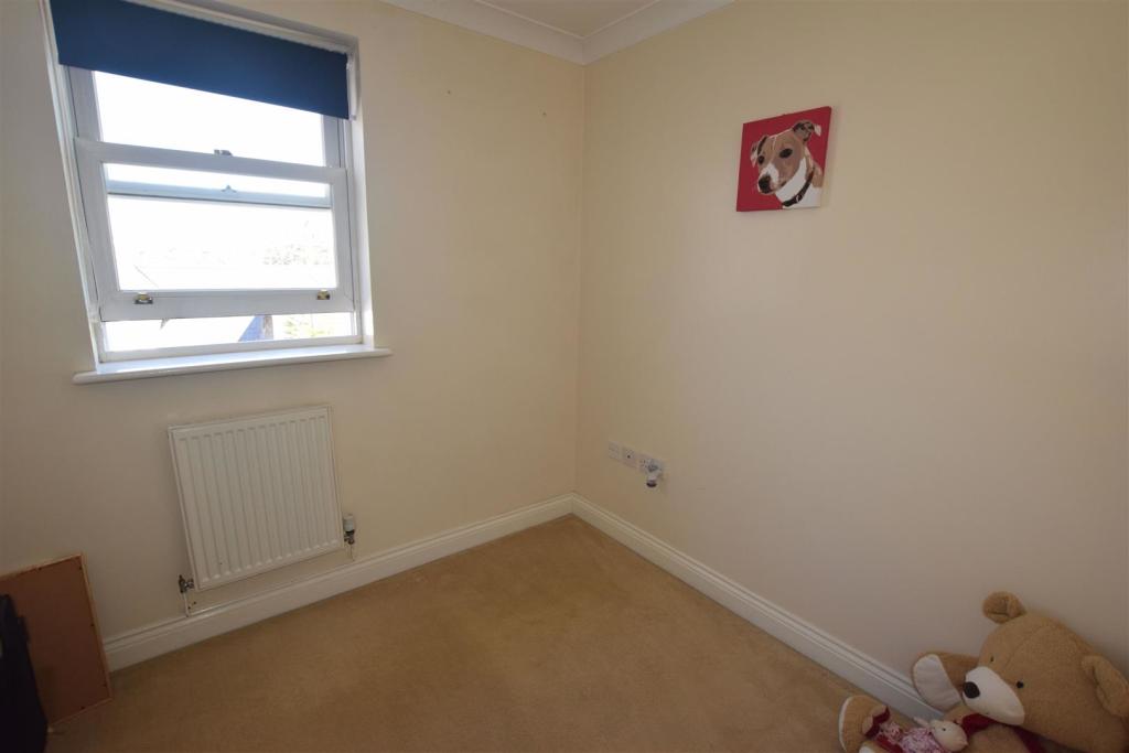 5 bedroom detached house for sale in Carmel Gardens, Tavistock, PL19