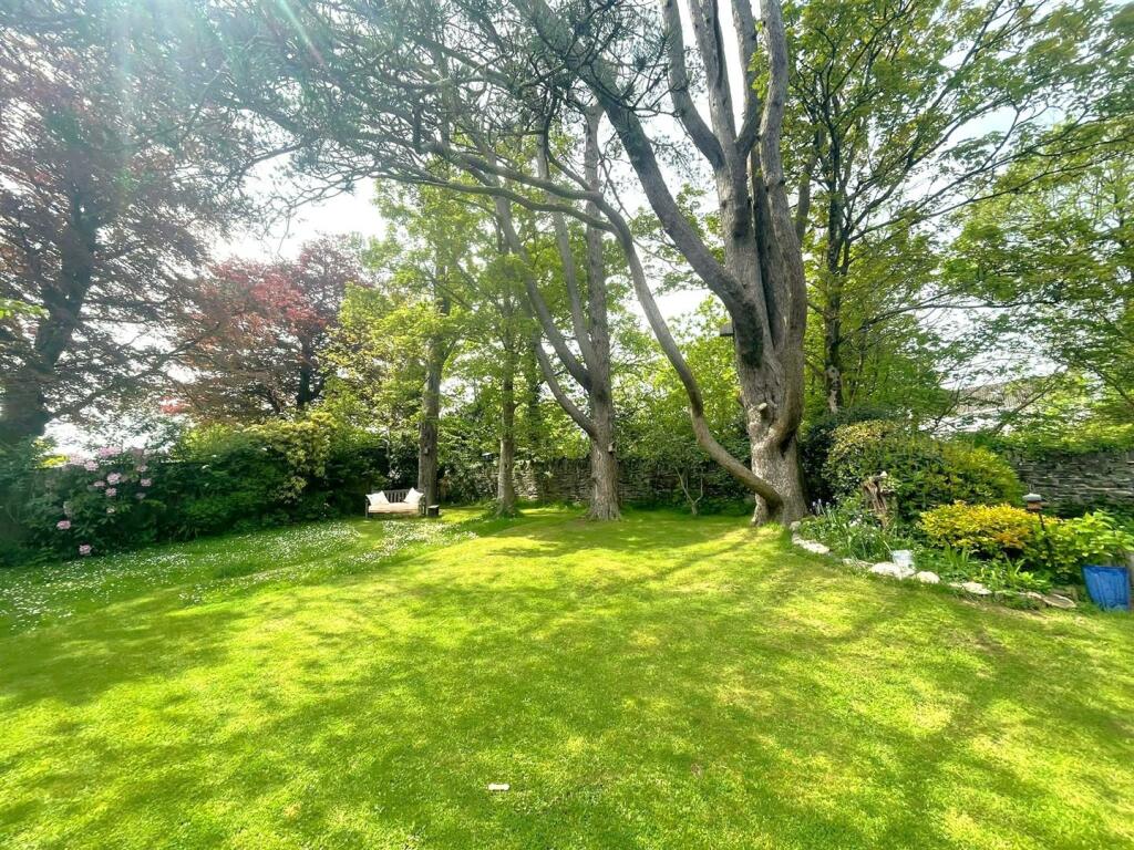 5 bedroom detached house for sale in Carmel Gardens, Tavistock, PL19