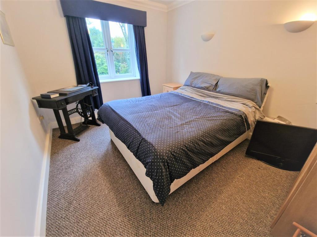 2 bedroom retirement property for sale in Crapstone, Yelverton, PL20