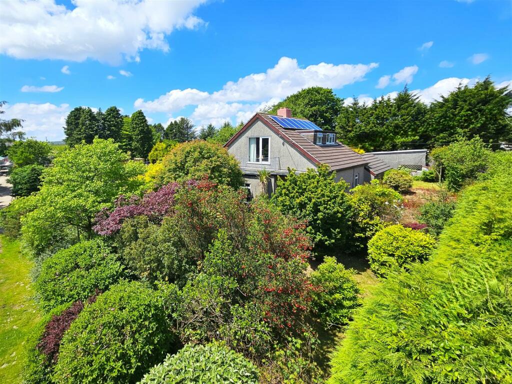 4 bedroom detached house for sale in St. Anns Chapel, Gunnislake, PL18