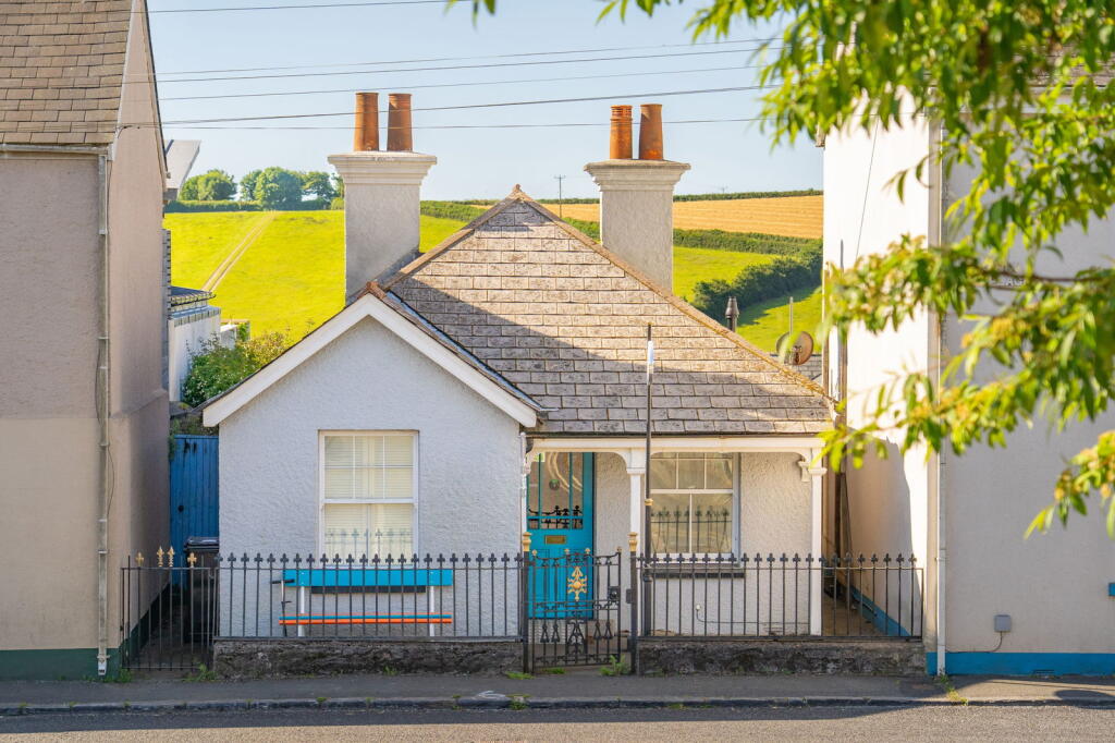 Main image of property: West Alvington, Kingsbridge