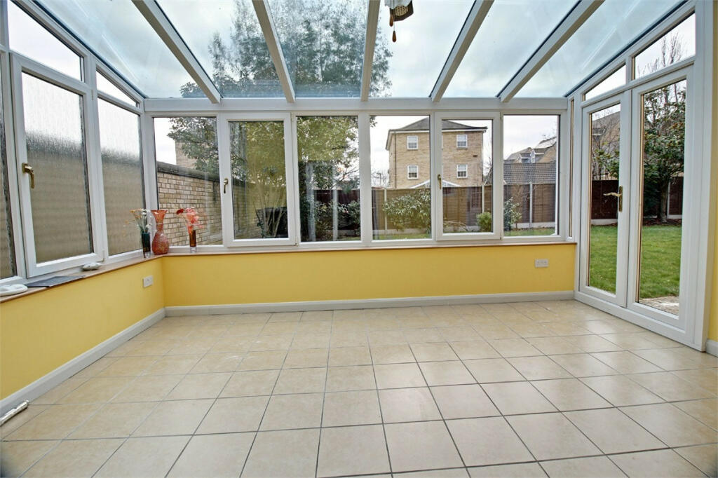 Brookfield Way, Lower Cambourne, Cambourne, CB23