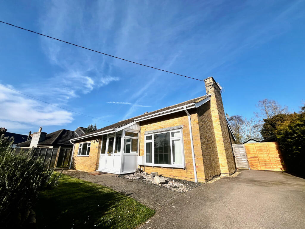 Main image of property: Pettitts Lane, Dry Drayton, Cambridge, Cambridgeshire, CB23