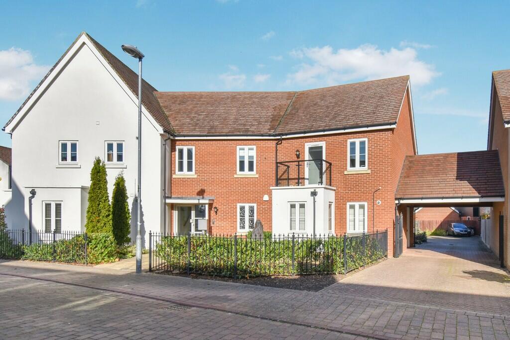 2 bedroom apartment for sale in Saturn Way, Biggleswade, SG18