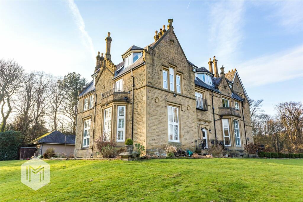 2 bedroom penthouse for sale in Dill Hall Brow, Heath Charnock, Chorley