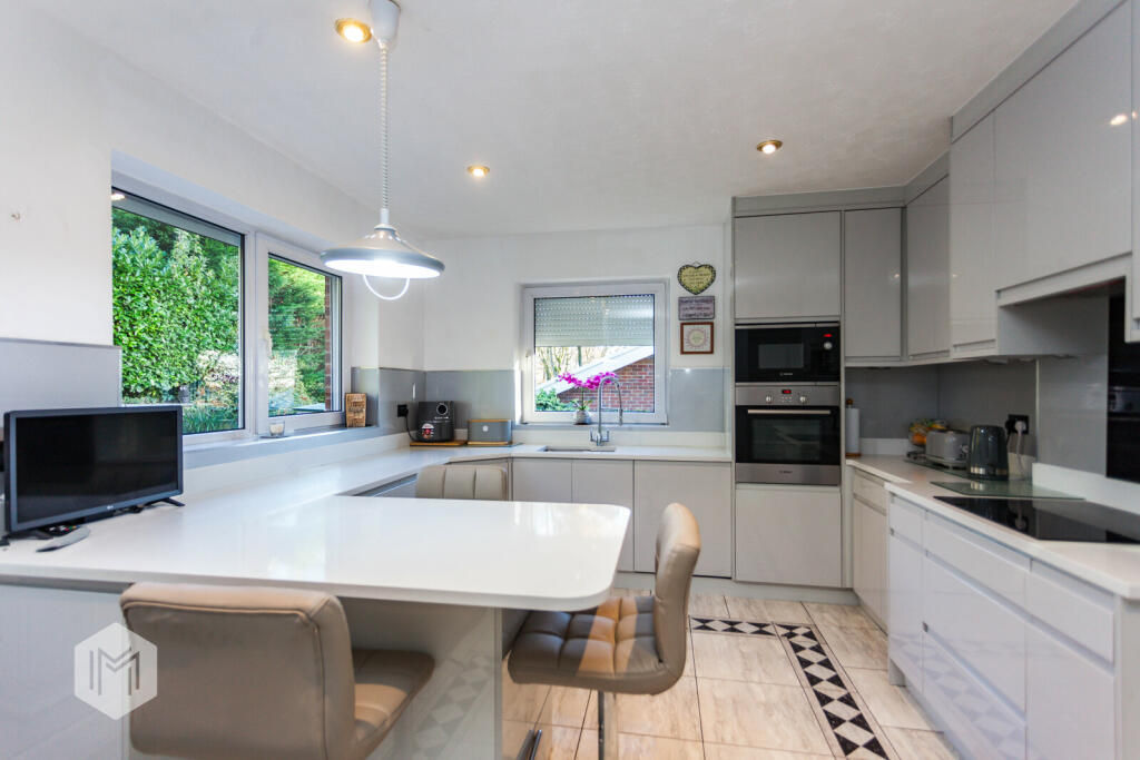 Additional property image - Whins Crest, Lostock, Bolton, Greater Manchester, BL6 4NH