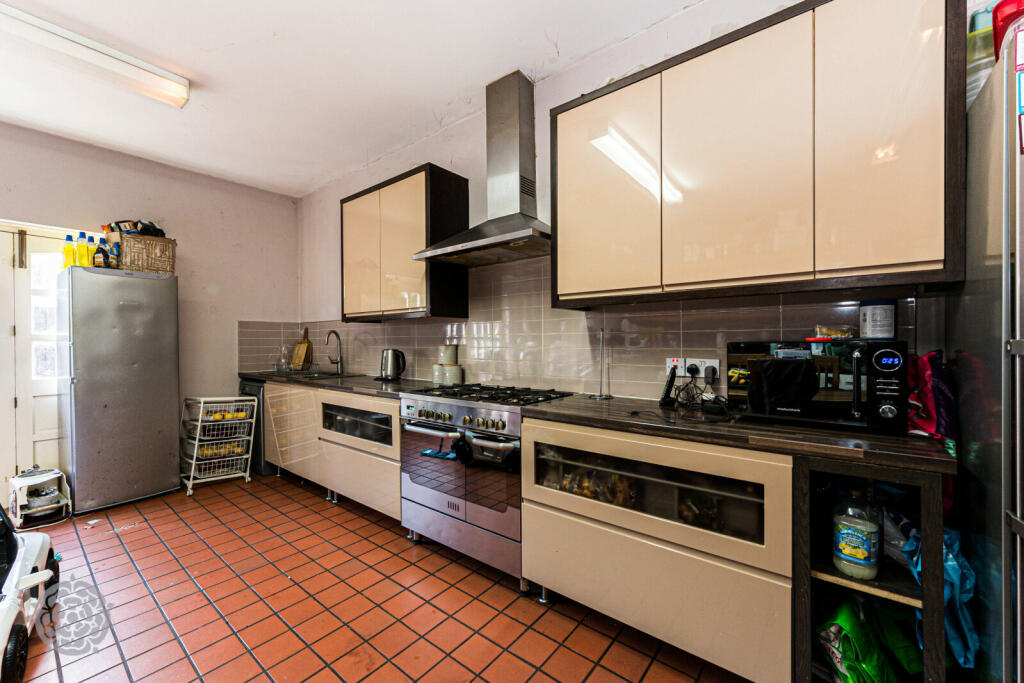 Additional property image - Albert Road, Bolton, Greater Manchester, BL1 5HE