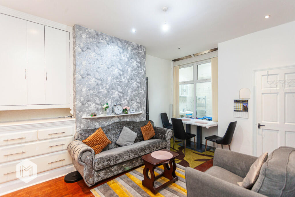 Additional property image - Shrewsbury Road, Bolton, Greater Manchester, BL1 4NN