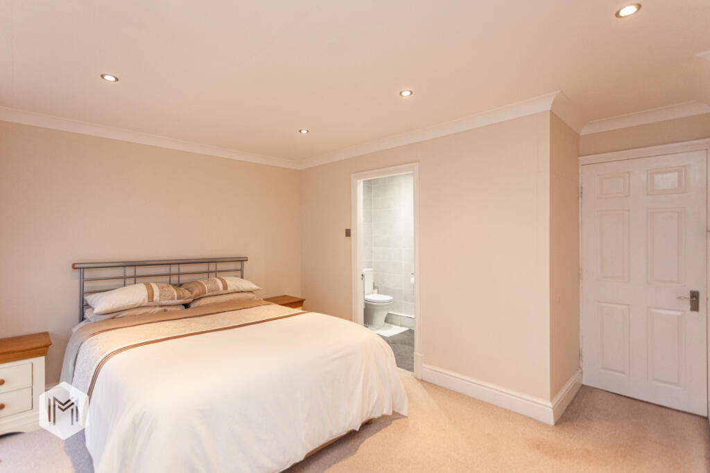 Additional property image - Bazley Street, Bolton, Greater Manchester, BL1 7NE
