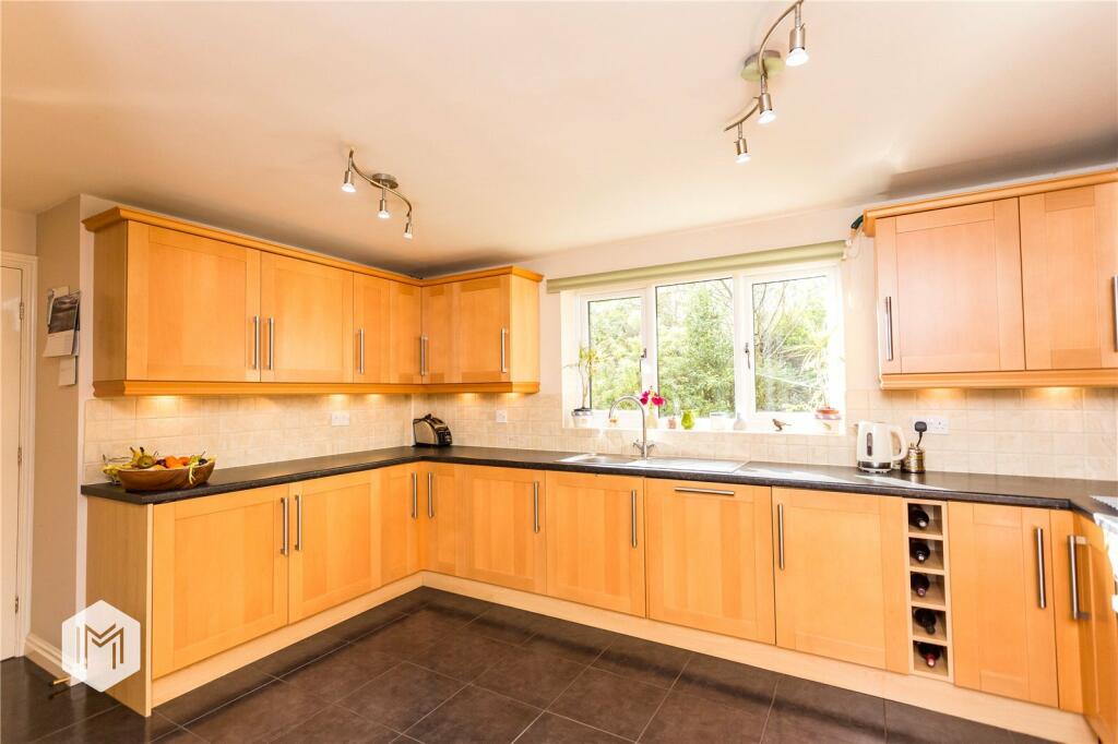 Additional property image - Whitland Avenue, Bolton, Greater Manchester, BL1 5FB