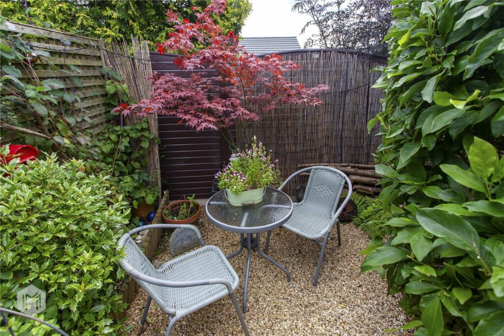 Additional property image - Thornton Close, Little Lever, Bolton, Greater Manchester, BL3 1NZ