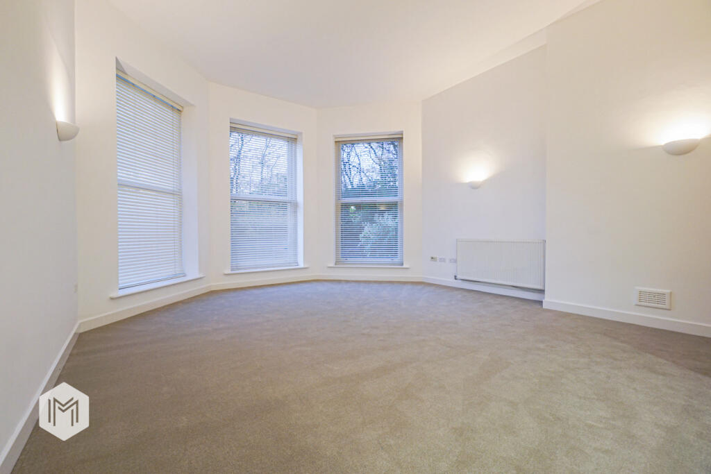 Additional property image - Clevelands Drive, Bolton, Greater Manchester, BL1 5GJ