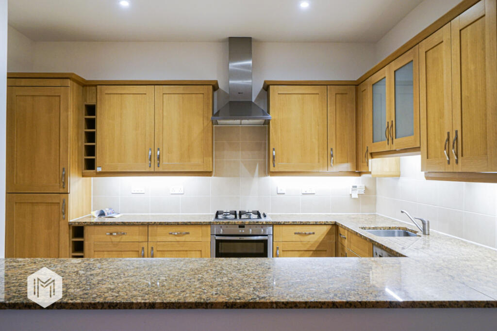 Additional property image - Clevelands Drive, Bolton, Greater Manchester, BL1 5GJ