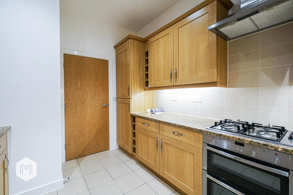 Additional property image - Clevelands Drive, Bolton, Greater Manchester, BL1 5GJ